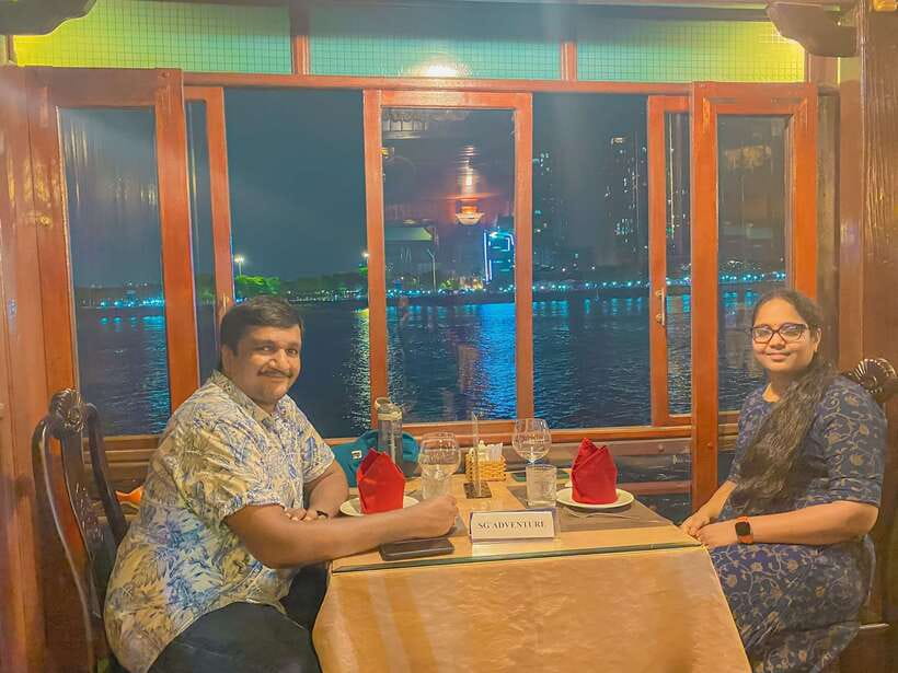 HCM: Saigon River Dinner Cruise - Cyclo Resto Check-In and What the Greeter Actually Does