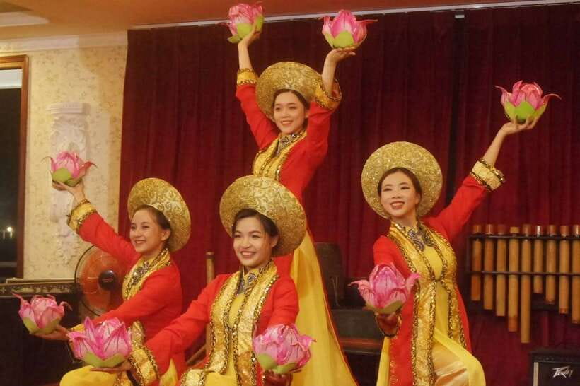 HCM: Saigon River Dinner Cruise - Pickup Timing and the 3-Hour Rhythm You’ll Follow