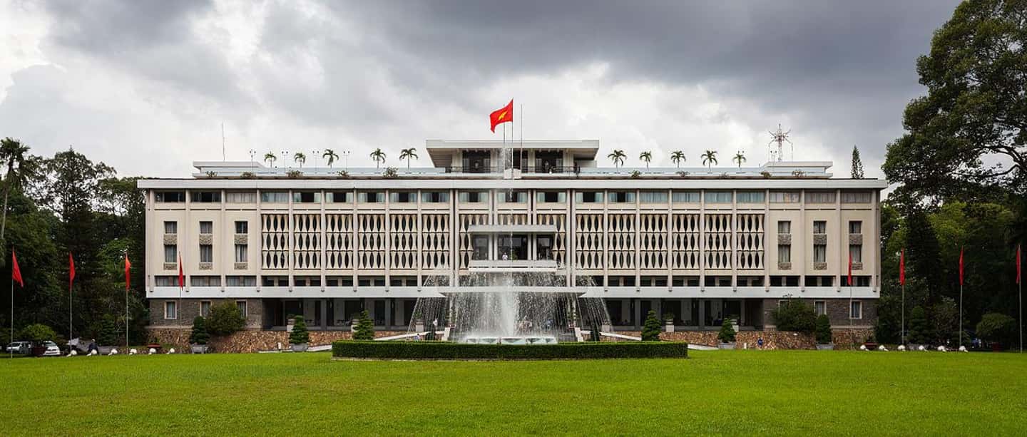HCMC: Private or Group Sai Gon City Tour with Pickup - Reunification Palace: Independence Palace Stories in One Historic Room