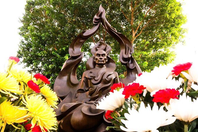 Ho Chi Minh Best Walking Tour: Food, Coffee & History - Who should book this private tour (and who might not love it)