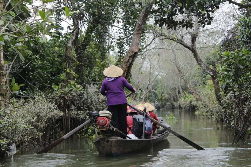 Ho Chi Minh: Cai Be-Mekong Delta Local Village Full Day Tour - Music, rice cake village, and the hands-on bits