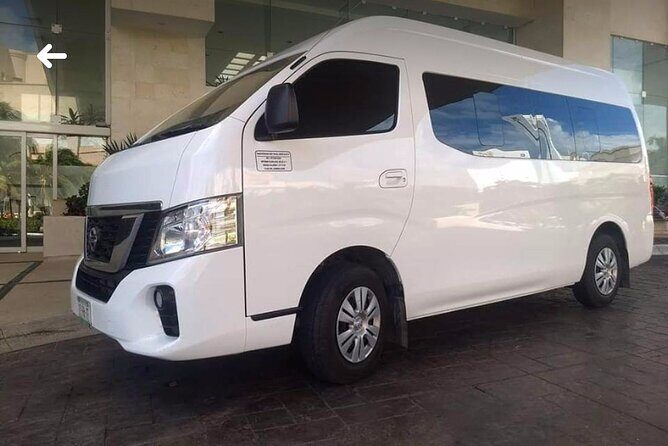 Ho Chi Minh City Airport (SGN) to Ho Chi Minh hotels - Arrival Private Transfer - Meeting at SGN: nameplate, flight tracking, and fast pickup