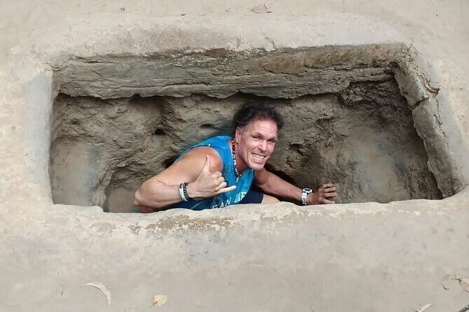 Ho Chi Minh City and Cu Chi Tunnels 1 Day | Option: Shooting Guns - Lunch in Ho Chi Minh City: when food buys you focus
