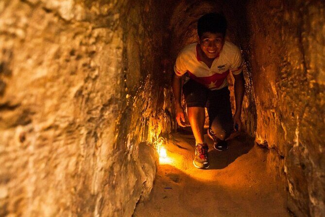Ho Chi Minh City & Cu Chi Tunnels Full Day Tour - Cu Chi Tunnels: The Underground Reality Takes Over