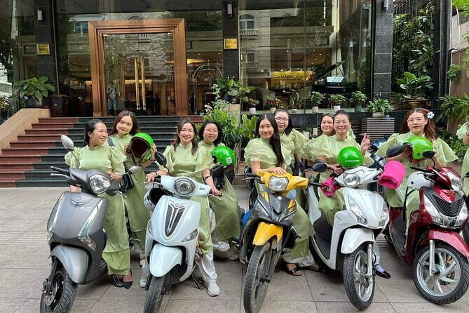 Ho Chi Minh City Food Tour with 8+ Authentic Local Tastings - Negotiating Like a Saigonese: How to Order Without Stress