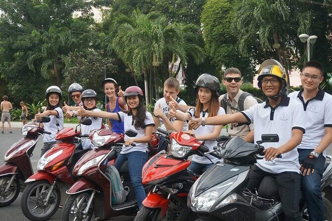 Ho Chi Minh City Motorbike Tour w Student + Safe + Fun - Stop-by-stop: from Thich Quang Duc to Nguyen Hue Street