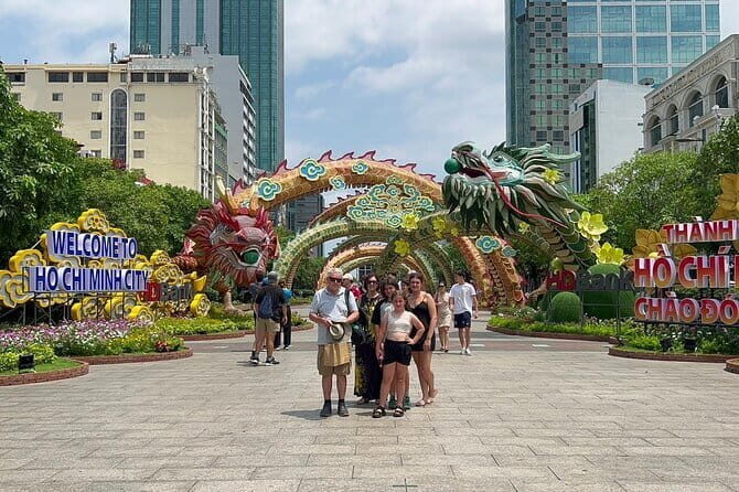 Ho Chi Minh City Private Tour with Young Local Female Guide - How the four-hour plan stays worth your time