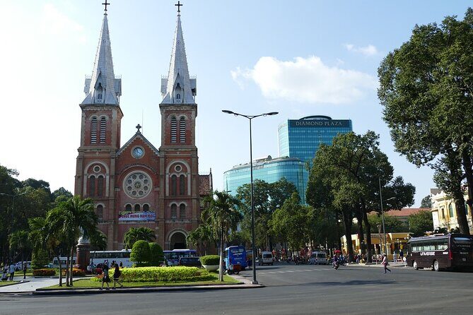 Ho Chi Minh City Private Walking Tour With A Local Guide - When a Museum Visit Fits (and How Tickets Work)