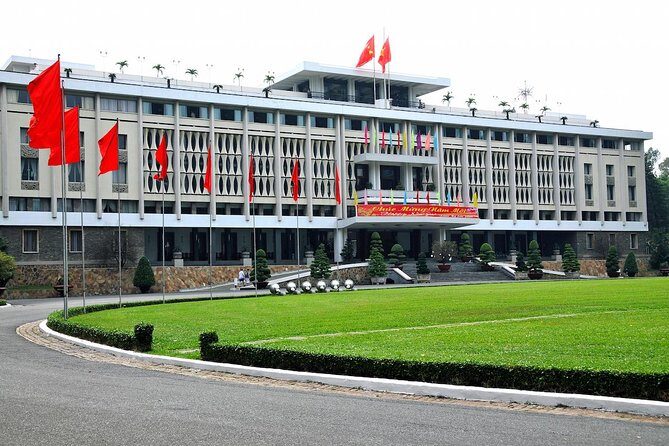 Ho Chi Minh City Saigon and Cu Chi Tunnels Private Tour Full Day - Craft stops in Saigon: Lam Phat and LỤA VIỆT give context beyond museums