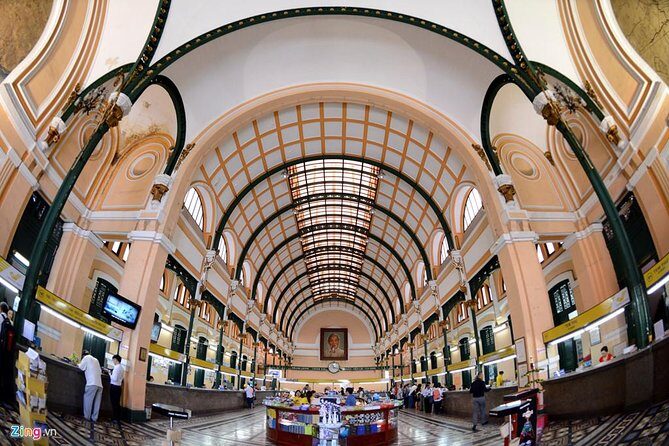 Ho Chi Minh City Saigon and Cu Chi Tunnels Private Tour Full Day - Ben Nay Restaurant lunch near Hoc Mon: refuel with a traditional buffet