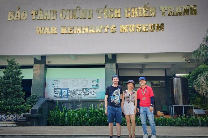 Ho Chi Minh City Tour half day by DGT - Ben Thanh Market and the Jade Emperor Pagoda: Texture, Not Just Icons