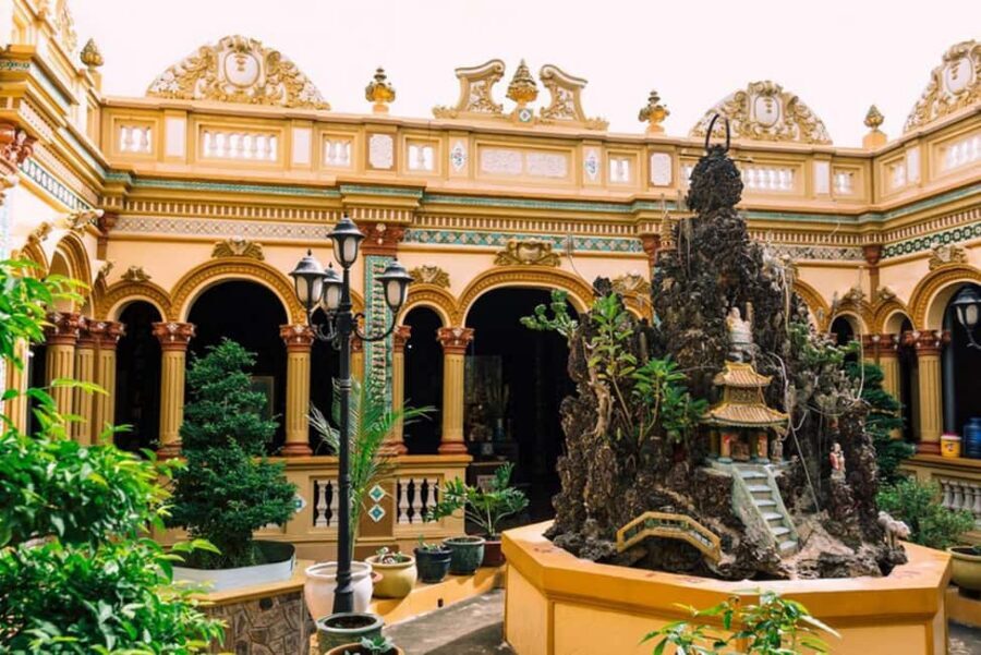 Ho Chi Minh Daily Tour: Full Day Mekong Delta (Private tour) - The boat loop past the Dragon, Unicorn, Turtle, and Phoenix islands
