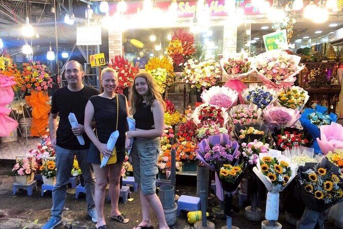 Ho Chi Minh Nightlife & Street Food Tour By Motorbike - Guides and Pace: What You’ll Notice in the Best Case