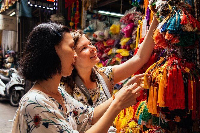 Ho Chi Minh: PRIVATE Off the Beaten Track Tour with a Local - The third block: wandering time plus food and break tips