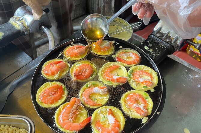 Ho Chi Minh/Saigon Zero Tourist Food Tour - Chinese District food stops: more than one lane of eating