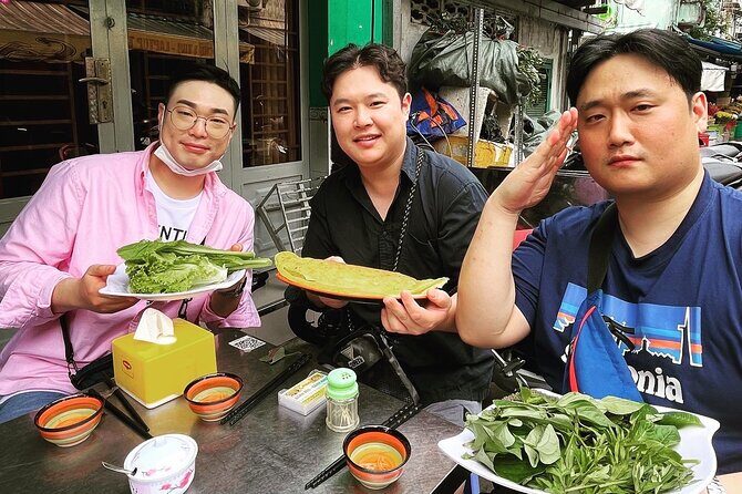 Ho Chi Minh/Saigon Zero Tourist Food Tour - East-West Freeway and Provincial Street: the fast road to flavor