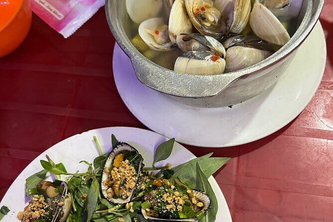 Ho Chi Minh Street Food & City Sights with Local Female Guide - Price and Value: What $35.02 Really Buys