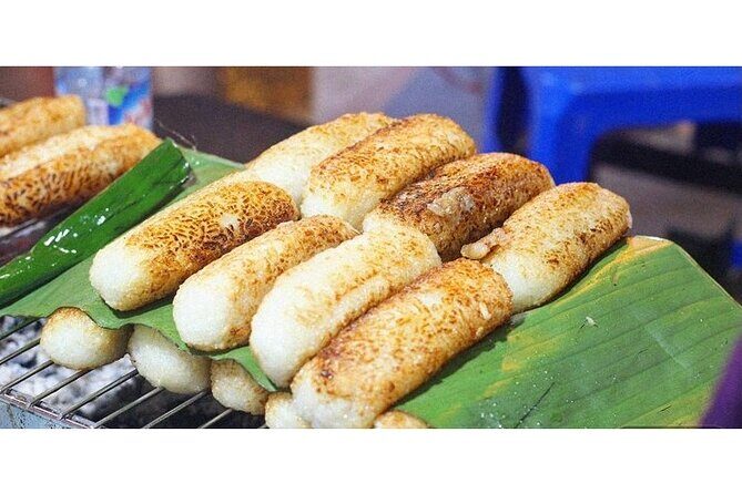 Ho Chi Minh Street Food Tour and Vietnamese Coffee - Bánh bèo Huế and chuối nếp nướng: the sweet rhythm