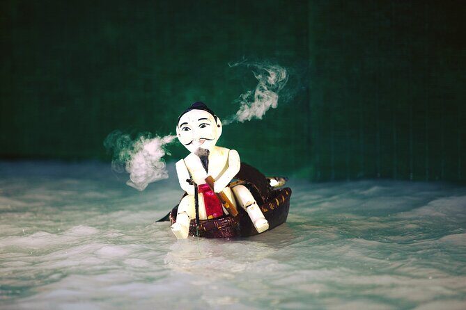 Ho Chi Minh : Water Puppet Show - Getting there smoothly: transport and what’s not included