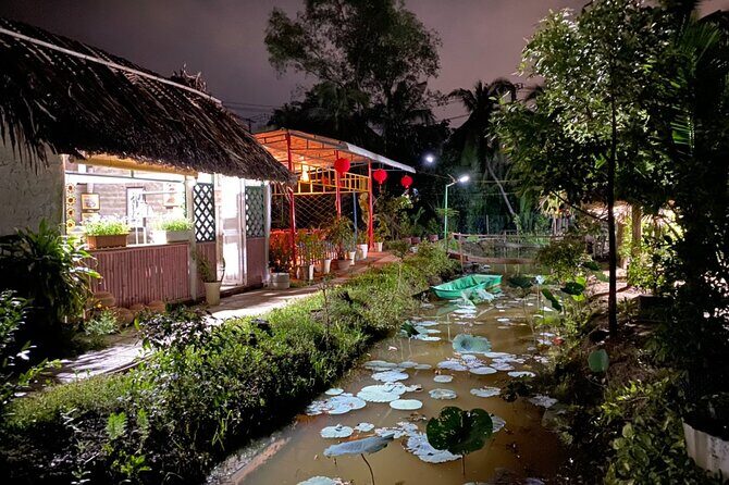 LUXURY Mekong 2 Days 1 Night SMALL GROUP Stay at Tiny Homestay with BBQ Dinner - Tiny Garden Homestay in Ben Tre: Fishing, Canoeing, and Sunset Rice Fields