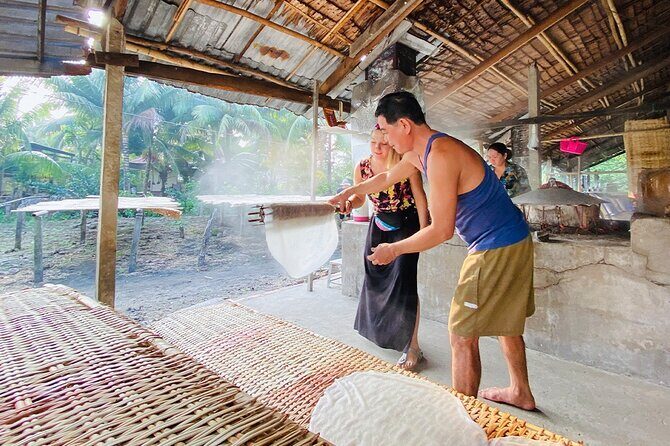 Mekong day tour Visit Cai Rang Floating Market pick up in Sai Gon - Why this Mekong day tour starts before dawn