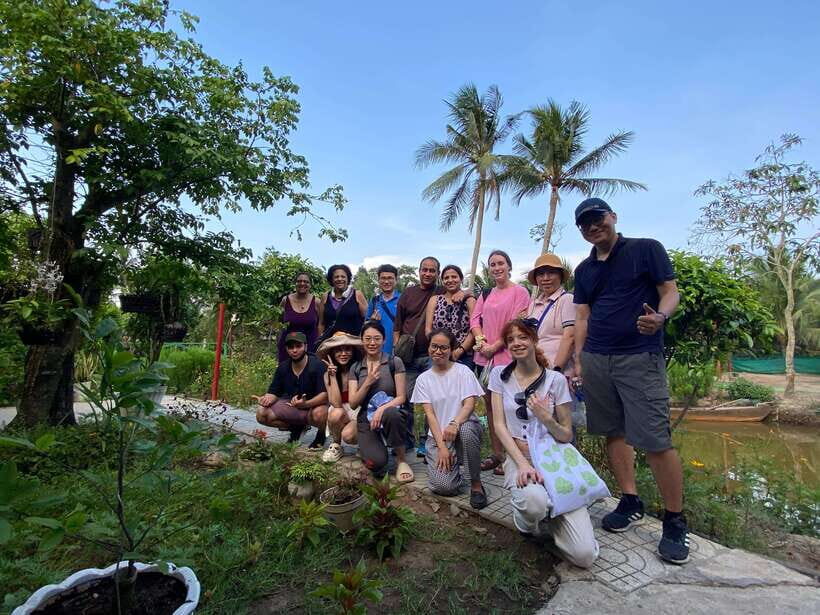 Mekong Day Trip Group 12pax Explore Bicycle & Cooking Class - Vinh Tràng Pagoda: ancient temple time in the middle of the day