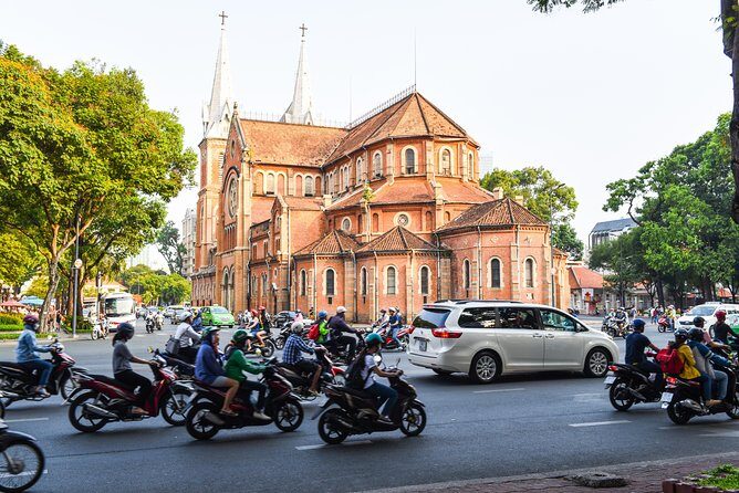 Mekong Delta 3-Day: Saigon to Phnom Penh Gateway - Chau Doc and the road toward Phnom Penh: how the connection works