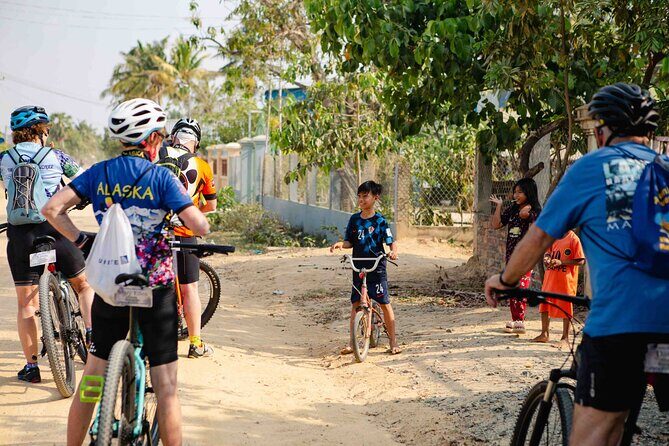 Mekong Delta 4 Days Cycling Trip-Off the Beaten Track - From My Tho to Can Tho and Cai Rang: what each day feels like