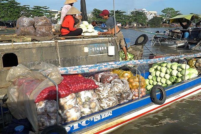 Mekong Delta Floating Market Luxury Group Tour - Boat Rides on the Tien River: Motorized Cruise and Sampan Time