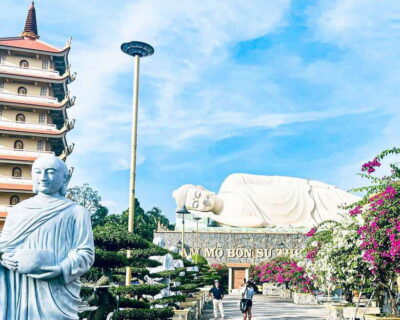Mekong Delta 'Lesser-Known' My Tho & Ben Tre 1-Day Tour - District 1 or 4 pickup, then a smooth run to the Delta