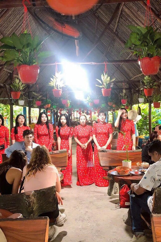 MeKong Delta Tour 1 Day - Lan Island (Thoi Son): village roads, fruit gardens, and real walking