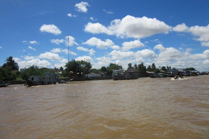 Mekong Delta Trip To Cai Be - Tan Phong Island With Lunch - From Ho Chi Minh City to Cai Be: the long drive that sets the tone