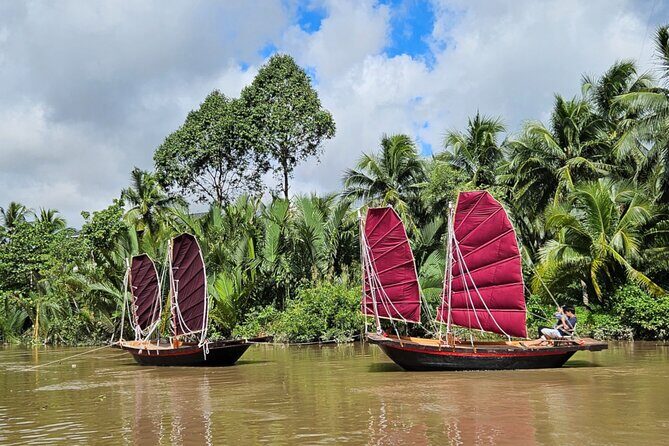 Mekong River Relaxing Sail boat cruise to Coconut Canals (1.5HRS) - The 1-hour sail in coconut canals: photos, quiet, and green banks