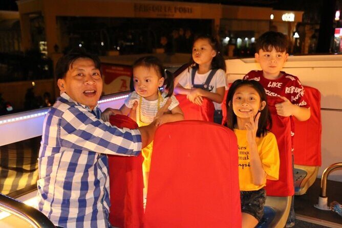 Night Bus Tour in Ho Chi Minh City - Nguyen Hue is the anchor: where to start and where you end