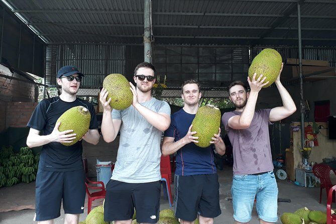 Off The Beaten Track The Mekong By Bike,boat & Kayak Day Trip - Guides and organization: why small groups make a difference