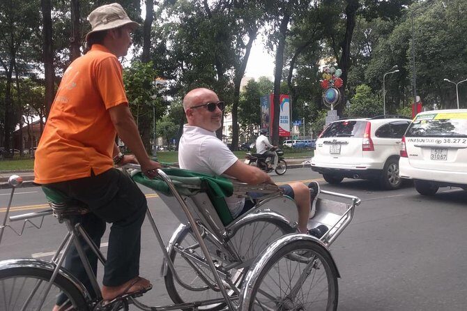 One hour cyclo tour around Saigon - Meeting at Saigon Opera House: start simple, stay flexible