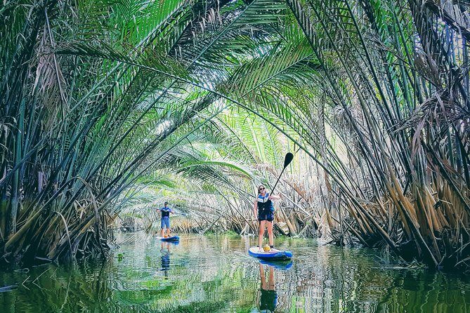 Paddling to explore the historic Vietnam War Rach Chiec jungle, - The 3-hour plan: how the paddle experience fits your evening