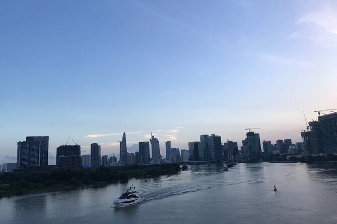 PHU MY SHORE EXCURSION: Saigon Past and Present Tour - Who should book this tour, and who should skip it