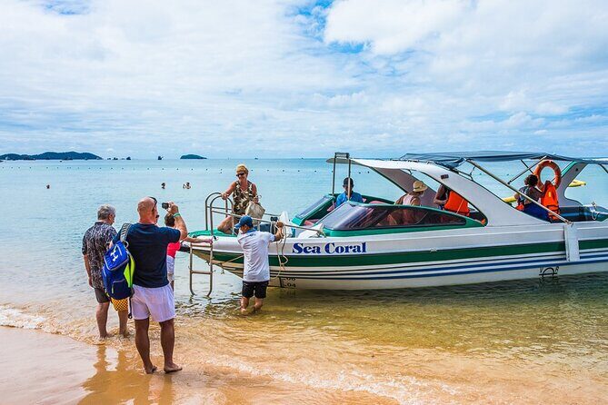 Phu Quoc Full Day Luxury Tour, Discover 4 Islands with Cable Car - Hon Thom Island at Aquatopia: the 3-wire sea cable car moment