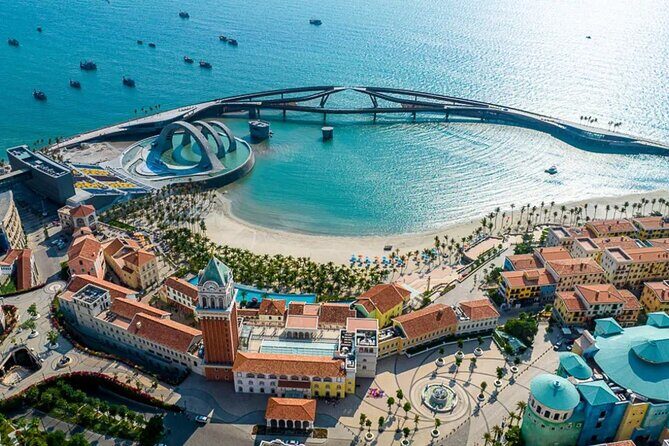 Phu Quoc Full Day Luxury Tour, Discover 4 Islands with Cable Car - Ham Ninh and Ocean World: free entry, then choose your splurges