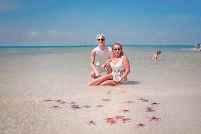 Phu Quoc FullDay Discovery 4 island Tour with Cable-Car - Stop 4: Hon Thom, Aquatopia fun, and the big cable car ride