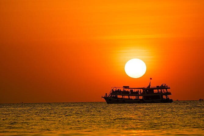 Phu Quoc Half-Day Tour with Sunset BBQ & Night Squid Fishing - Quick highlights
