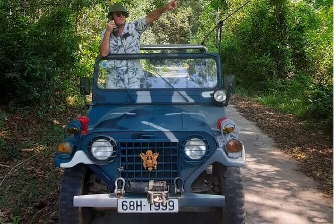 Phu Quoc Half-Day Tour with Sunset BBQ & Night Squid Fishing - English-speaking guide and the overall service style