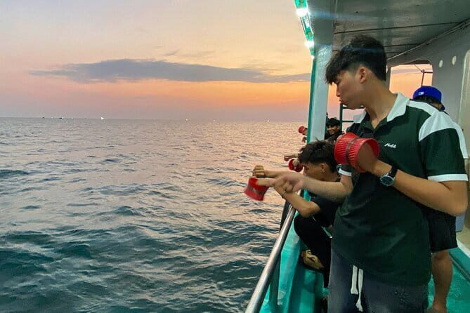 Phu Quoc Half-Day Tour with Sunset BBQ & Night Squid Fishing - What to bring so the night feels smooth
