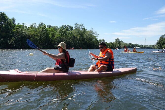 Phu Quoc Northern Discovery and River Kayaking Tour - Rach Vem Floating Village: Seeing Fishing Life Up Close