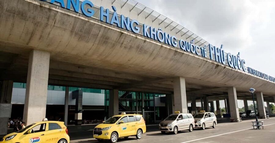 Phu Quoc: (PQC) International Airport Fast Track Service - Quick Entry Through Immigration: What You Get and What to Watch