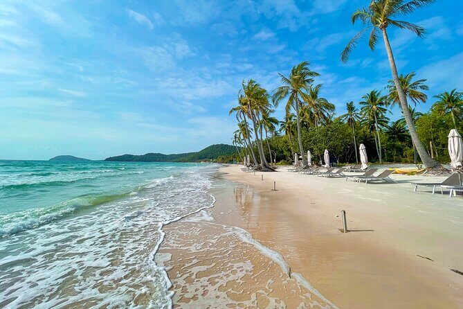 Phu Quoc Sightseeing Day Tour - Ho Quoc Pagoda and Sao Beach: spirituality plus a real break