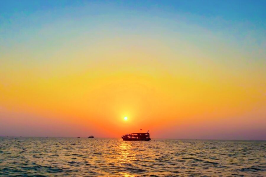 Phu Quoc Sunset and Night Squid Fishing with Dinner - Key things to know before you go