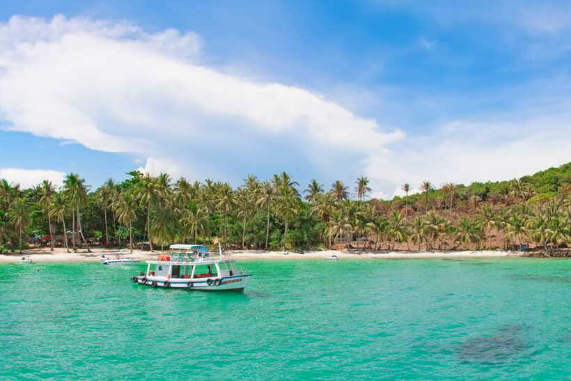 PHU QUOC TRIP 2: 2 ISLANDS BY BOAT - Transport Feel: Why This Tour Can Include Waiting Time