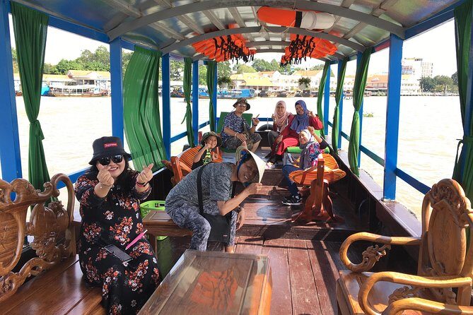 Private Cu Chi Tunnels and Mekong Delta: Full-Day Guided Tour - Cu Chi Tunnels Early: Beat the Heat and the Crowd